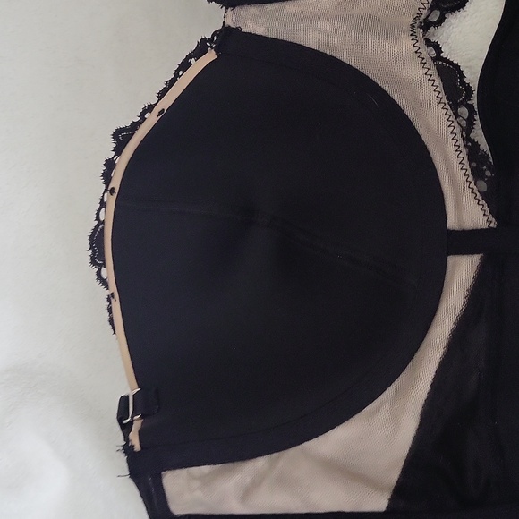 36 DD Victoria's Secret Very Sexy multiway Underwire bra - Picture 3 of 6